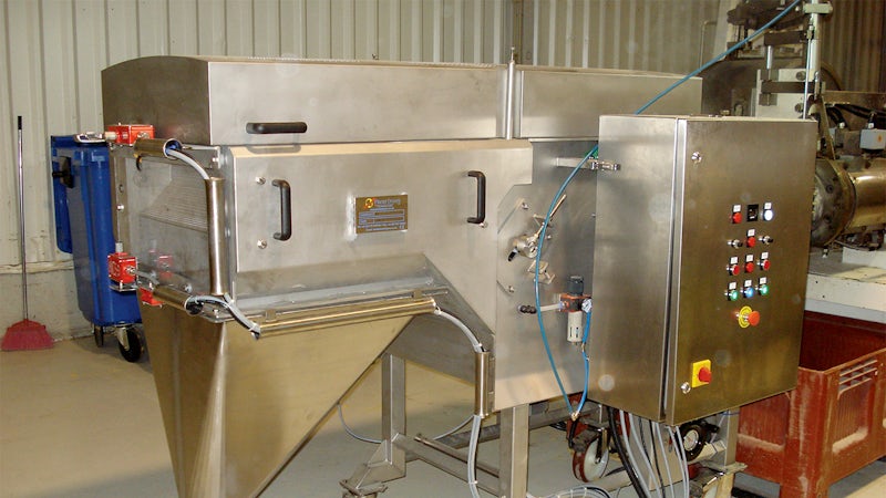 Industrial specialist uses Solid Edge to design customized food processing machines quickly and easily