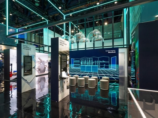 The Siemens booth at CES 2024 features the Blendhub customer experience.