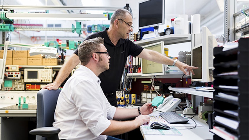 Using Opcenter Quality software to perform computer-aided quality assurance tasks has greatly reduced the time employees at the Pepperl+Fuchs customer service centers need to fulfill bureaucratic requirements.