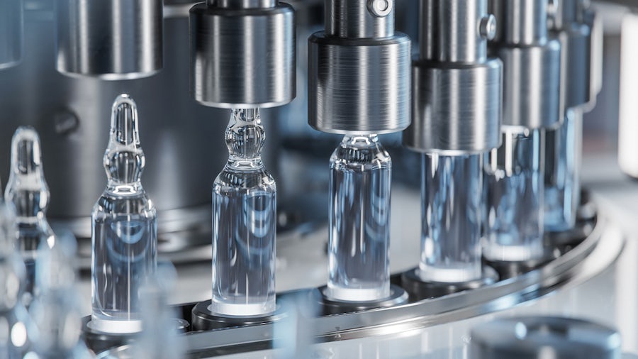 Pharmazeutische Fläschchen in einer intelligenten Produktionsstätte.