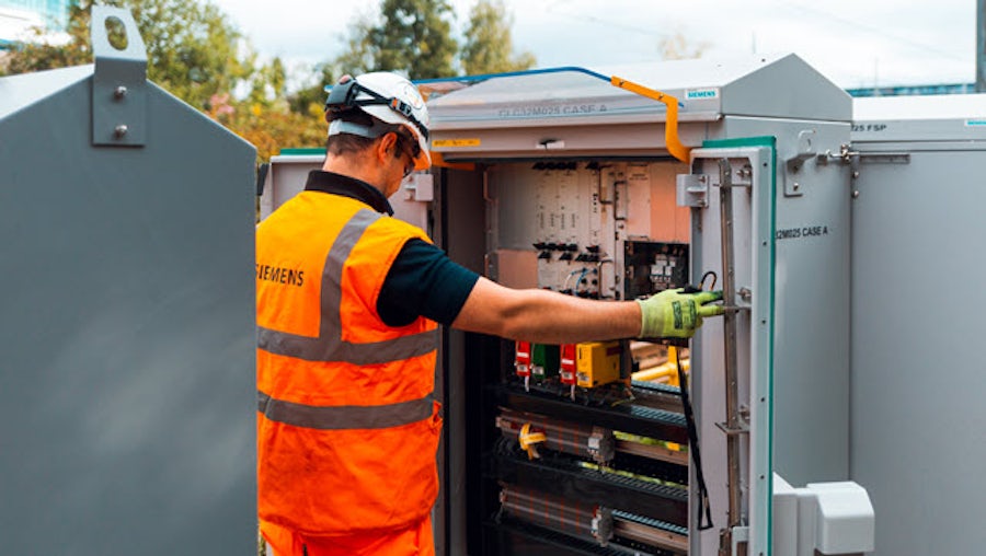 Schematic showing synchronous clocks on a voltage domain using dynamic voltage scaling behaving asynchronously relative to all other clocks in other voltage domain. Any synchronous crossing to or from the voltage domains will cause metastability