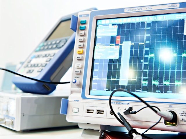Waveform Analyzer Equipment.