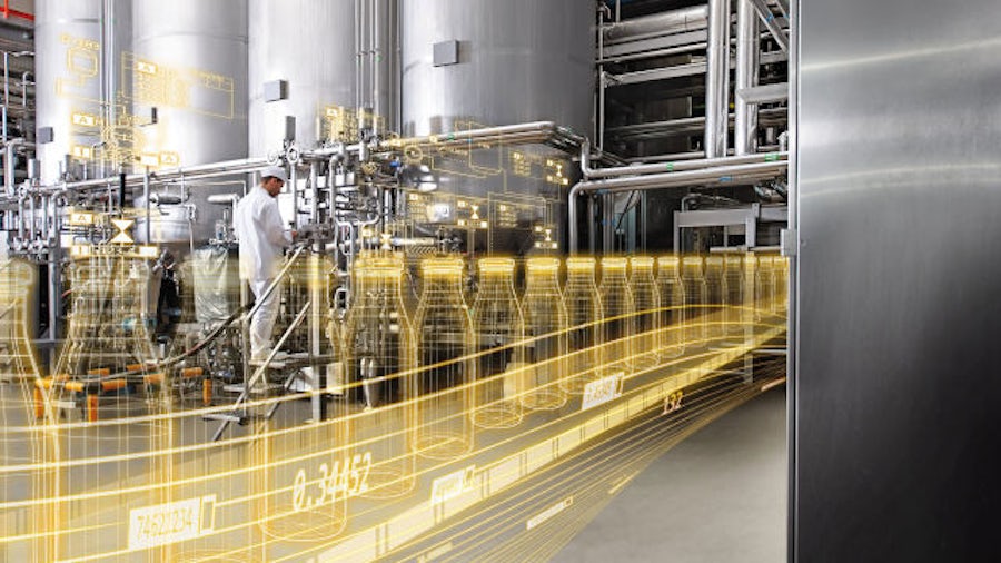 How Digital Innovation Is Transforming the Food and Beverage Industry