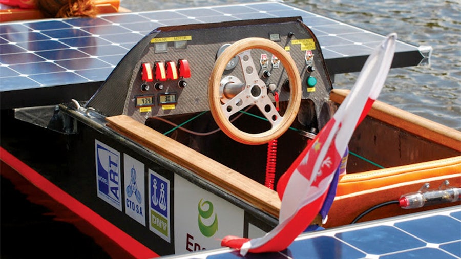 Gdańsk University of Technology uses Siemens Digital Industries Software solution to teach cutting-edge skills in boat design