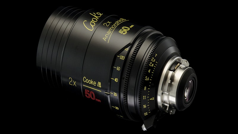 Award-winning lens manufacturer uses Solid Edge to meet customer demand for new products