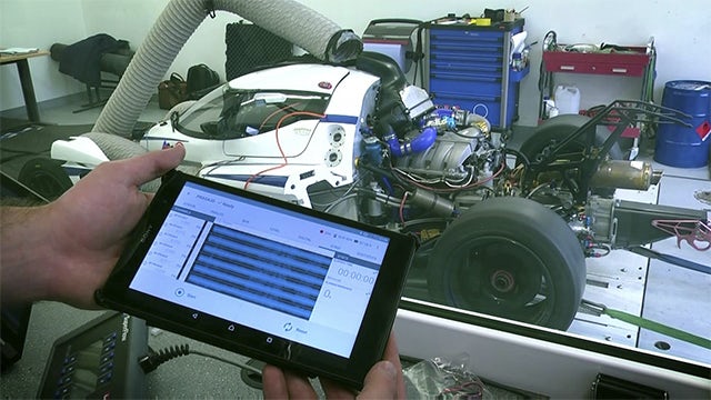 Localización de fuentes de sonido con Simcenter Testlab 3D Acoustic Camera para Praga Cars.