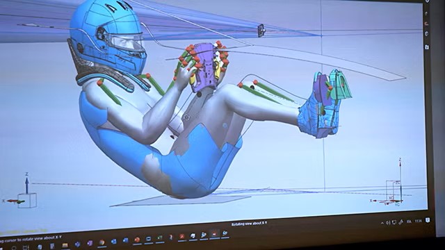 Návrh jezdce uvnitř vozu F1 pomocí řešení NX