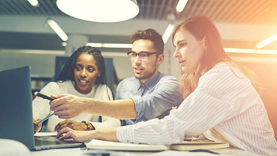 E/E System Development 