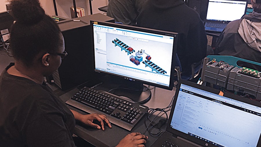 Preparing students for mechatronics engineering careers with digital manufacturing technology