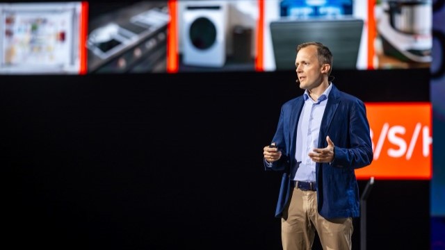 Frank Helmke from BSH on the Realize LIVE Americas main stage.