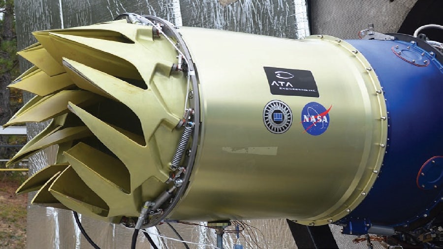 Engineering firm reduces airplane noise by using Simcenter STAR-CCM+ to create digital twin of engine air brake