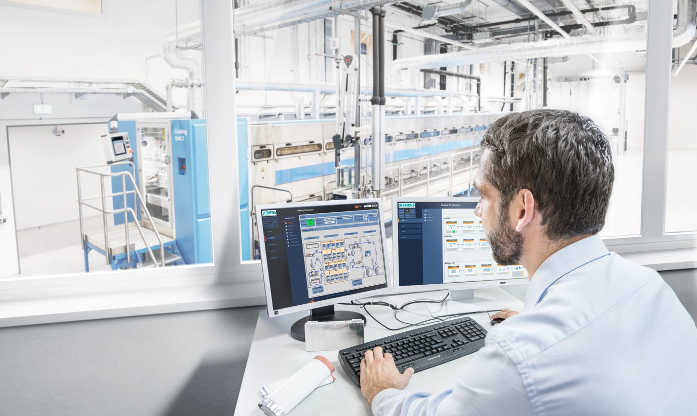 Boost battery manufacturing efficiency with Siemens' integrated MOM software. Scale production, optimize quality, and meet regulations confidently. Learn more in this webinar!