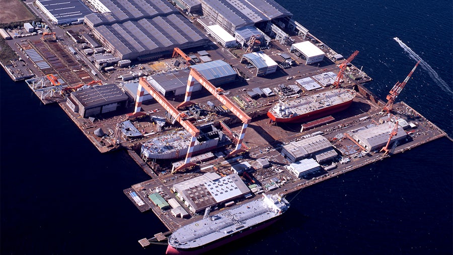 Responding quickly to ship structural analysis needs with easy-to-use Simcenter Femap