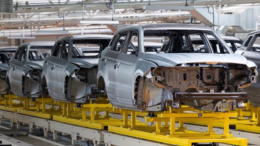 Infographic explaining Teamcenter X for automotive manufacturing