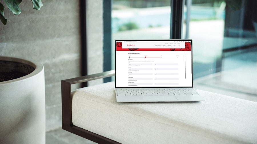 Creating end-to-end supply chain visibility to improve logistics transparency for partners and customers