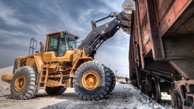 Marktposition erhalten und ausbauen - Optimierte und durchgängige Wertschöpfungskette für die Offroad-Industrie