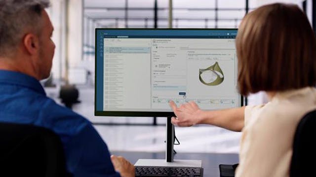 Two engineers using Simcenter software for medical device regulatory submission.