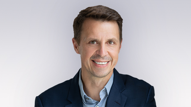 シーメンス、エグゼクティブ・バイスプレジデント 兼 財務責任者、ティモ・ネントウィッチの顔写真