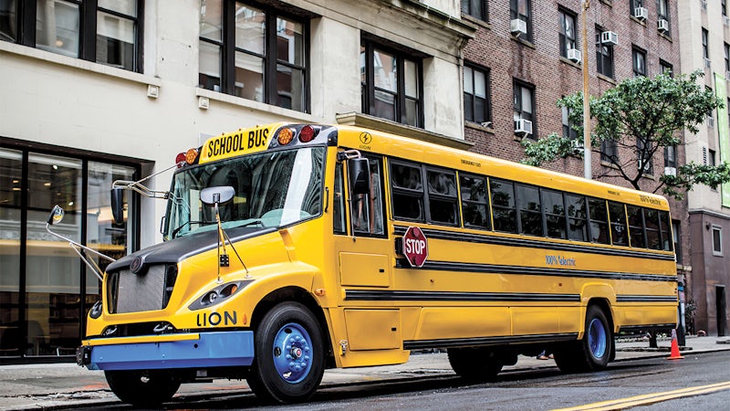 Electric school bus manufacturer uses Simcenter Amesim for system simulation to optimize battery design and thermal management 