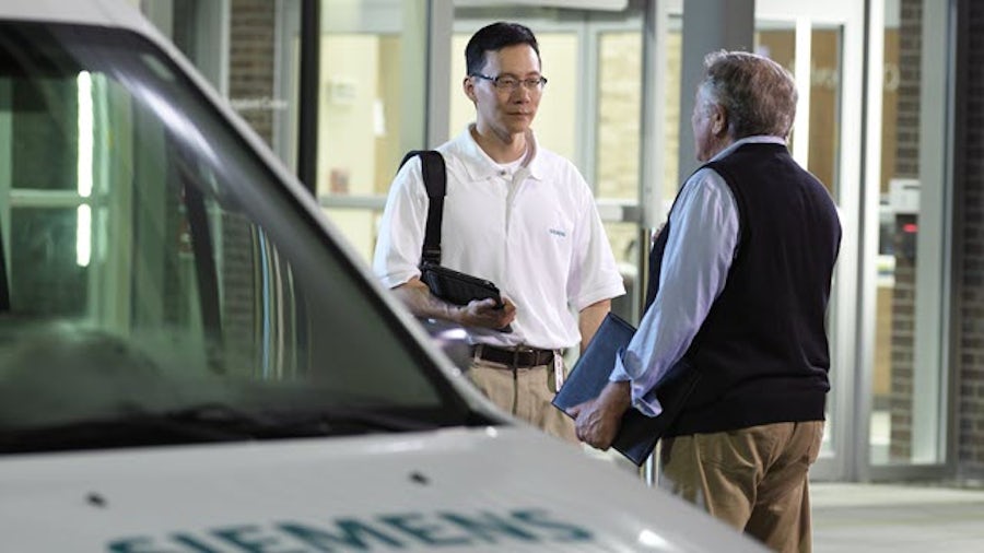 Using formal verification to check SoC connectivity correctness