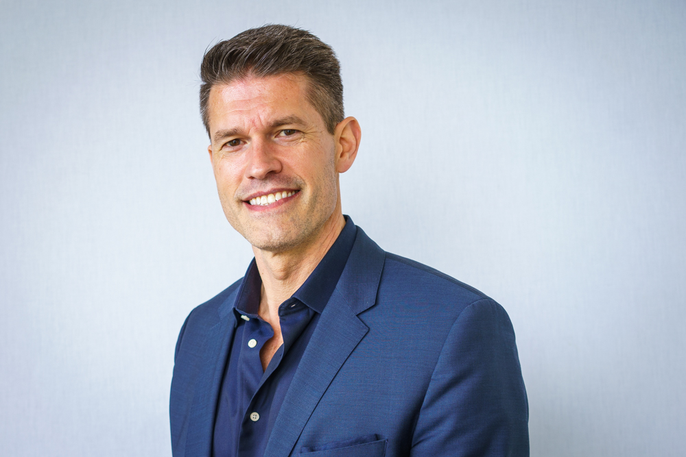 Konstantinos (Dino) Yiannopoulos leadership profile photo