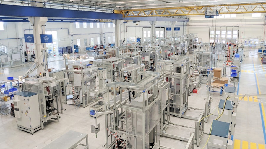 MASMEC uses Plant Simulation and virtual reality integration to optimize automotive manufacturing and logistics