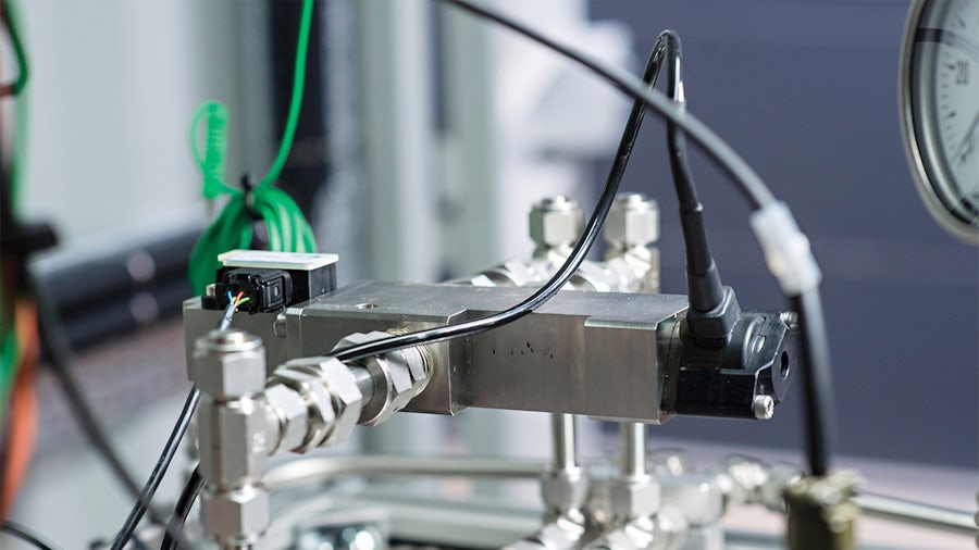 Innovative valve manufacturer uses Simcenter Amesim to increase efficiency of truck waste heat recovery systems