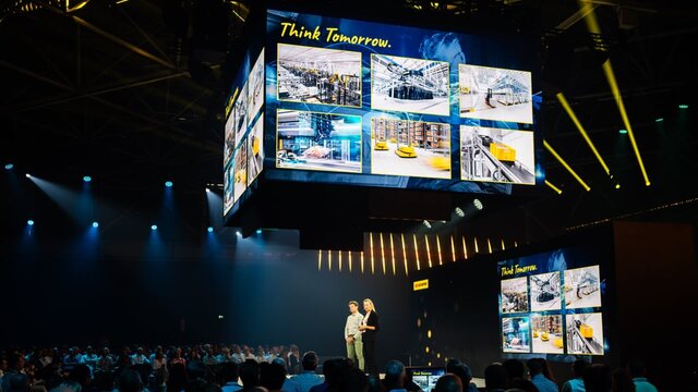 Realize LIVE Europe general session day 3 image