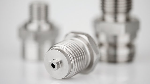 These stainless-steel pressure connectors used in measuring and sensor equipment were   machined with the multi-spindle INDEX MS 40. Illustration: Grieshaber.