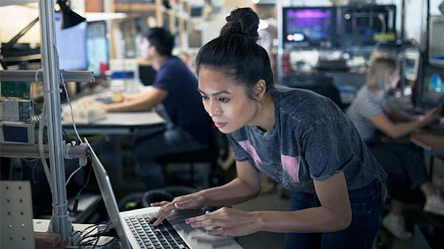 una plataforma de código bajo para ingenieros