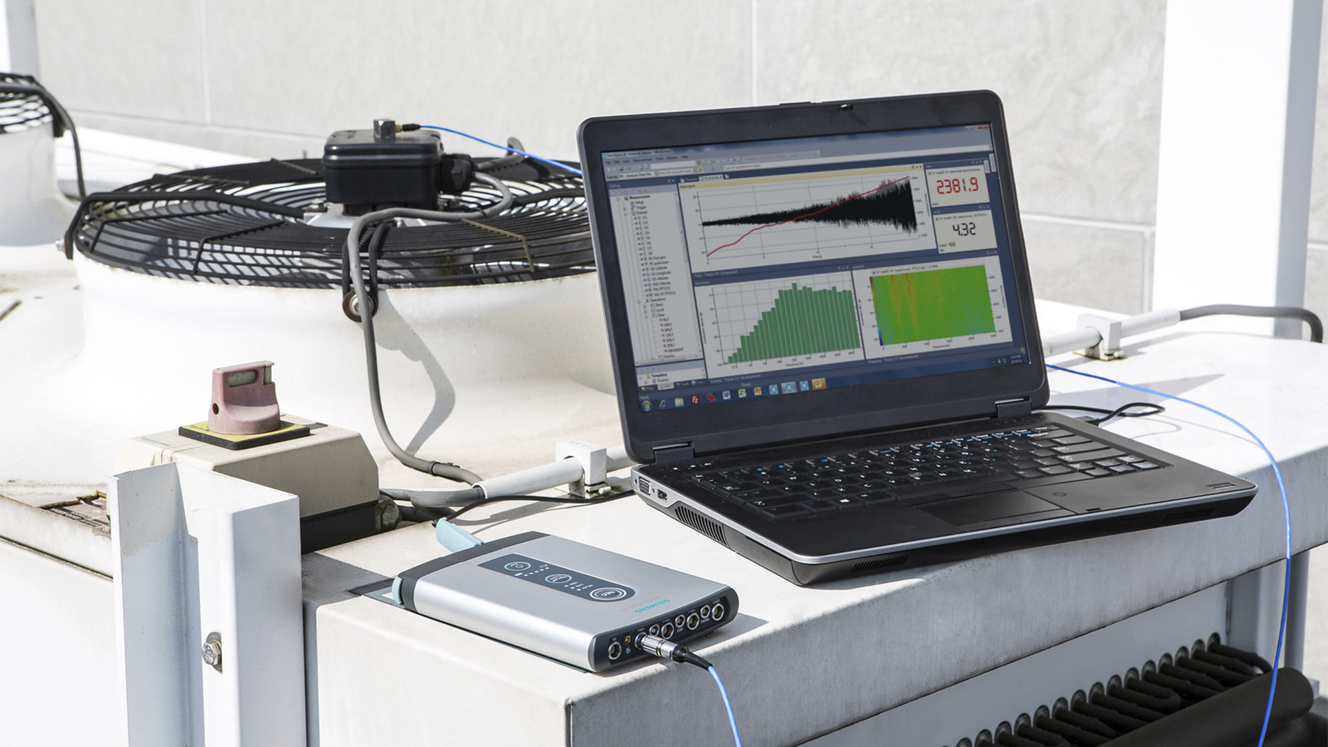 Simcenter sound and vibration analyzer