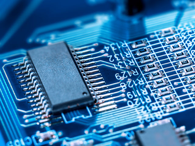 Using only your RTL and UPF power intent file, Questa CDC solutions automatically generate and analyze assertions to rapidly identify chip-killing clock-domain crossing (CDC) issues.